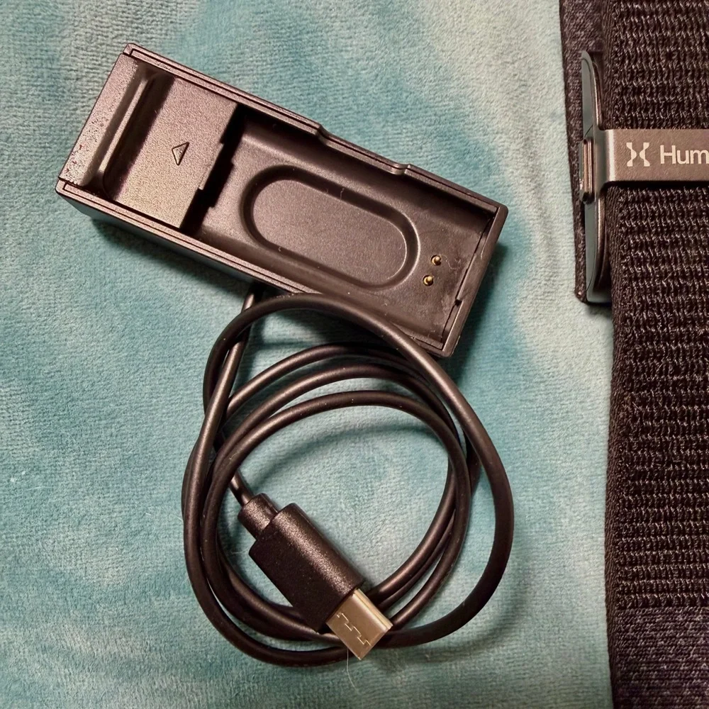 EUC HUME Heart/Health 1.0 wrist band monitor- USB magnetic Charging Cable